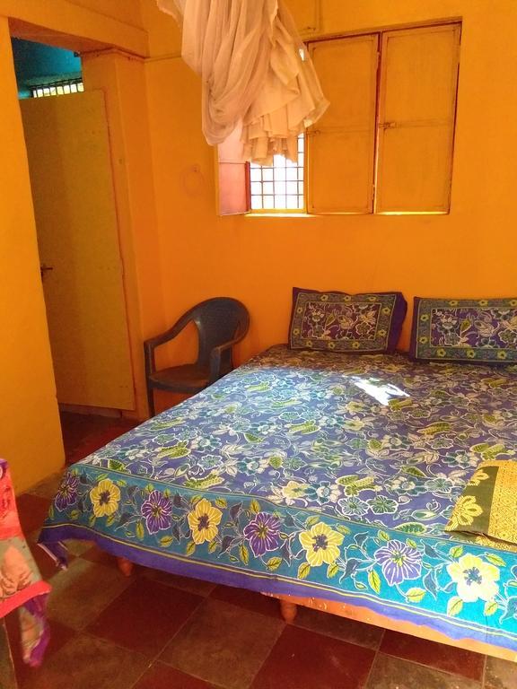 Ravi Guesthouse Hampi Εξωτερικό φωτογραφία